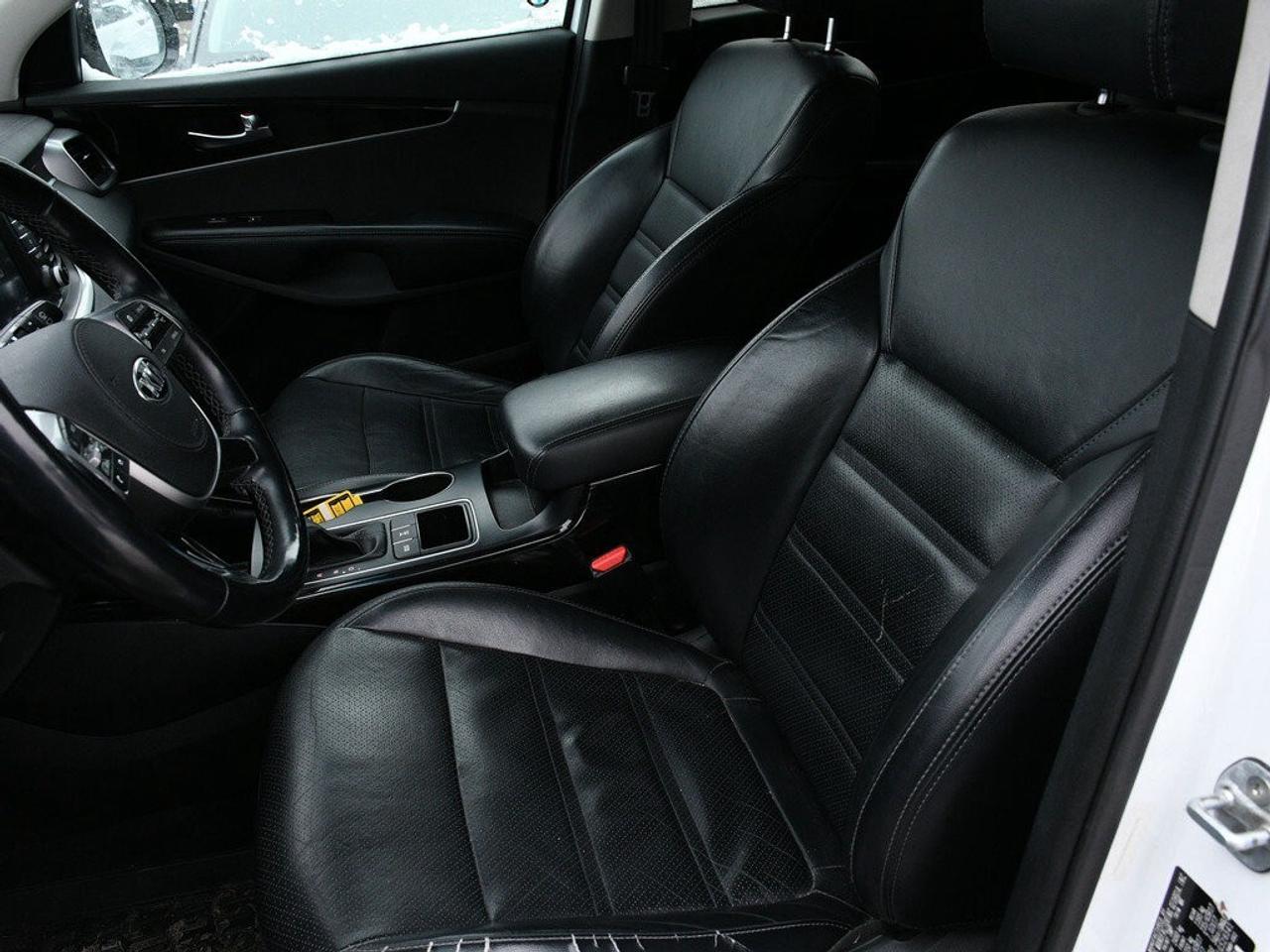 2019 Kia Sorento EX 2.4 Certified   Backup Camera   Heated Front Se Photo