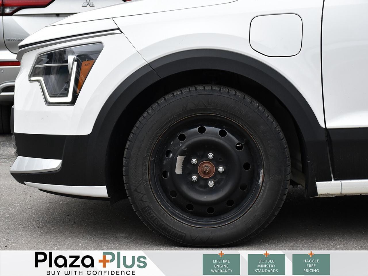 2024 Kia Niro Plug-In Hybrid EX Photo