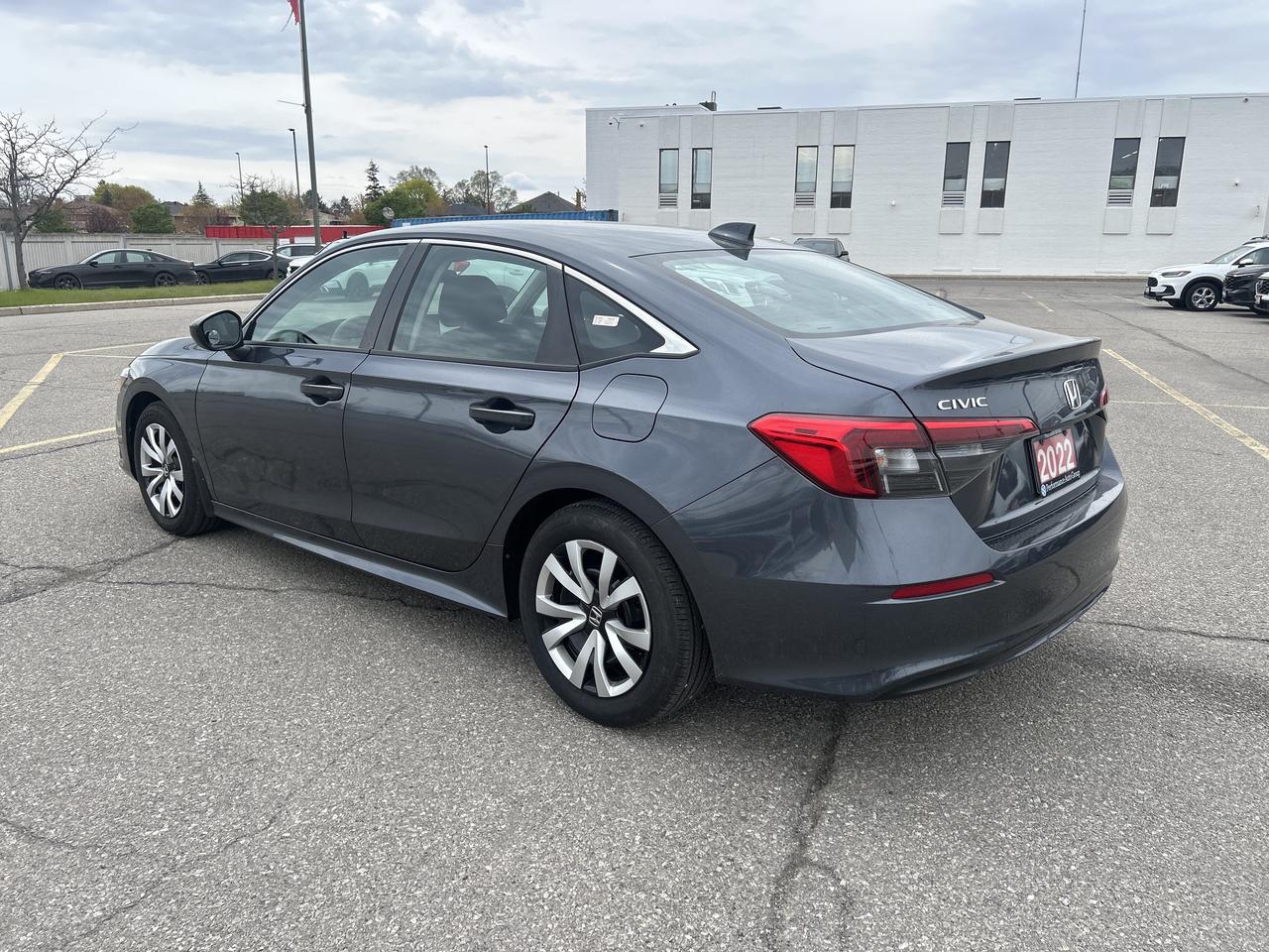 2022 Honda Civic Sedan LX CVT Photo4