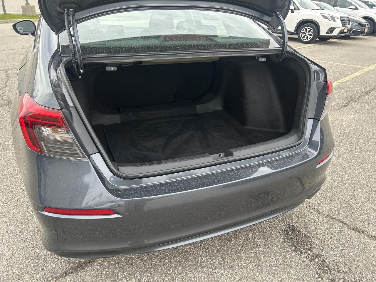2022 Honda Civic Sedan LX CVT Photo