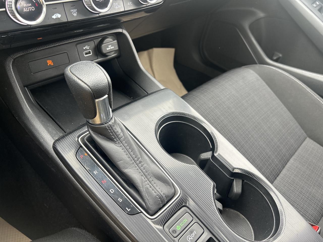 2022 Honda Civic Sedan LX CVT Photo