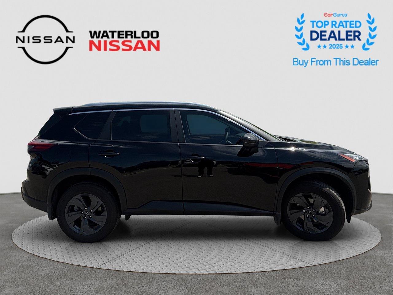 2026 Nissan Rogue SV MOONROOF Photo