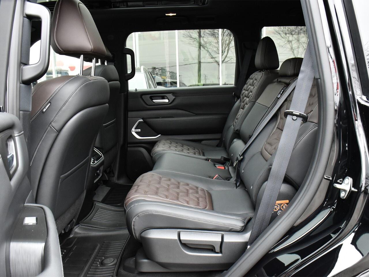 2026 Nissan Armada PLATINUM, 8 PASSENGER, FINANCE FROM 6.99% Photo