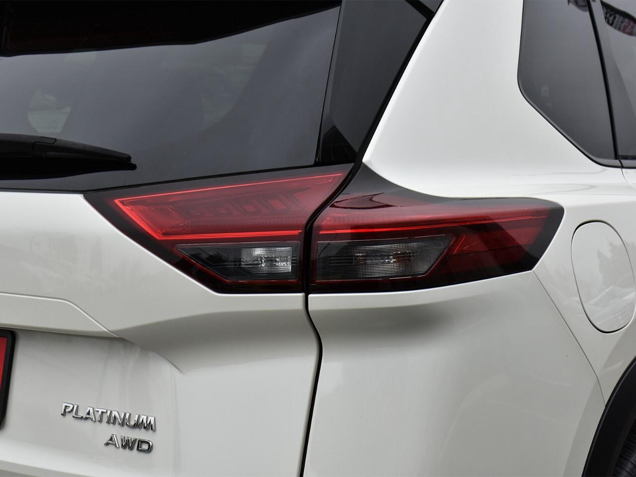 2023 Nissan Rogue PLATINUM, FULLY LOADED, BOSE AUDIO, APPLE CARPLAY Photo