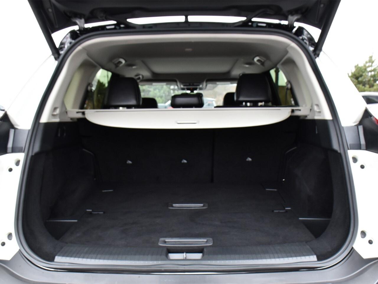 2023 Nissan Rogue PLATINUM, FULLY LOADED, BOSE AUDIO, APPLE CARPLAY Photo