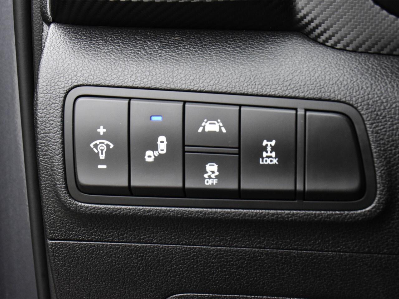 2019 Hyundai Tucson PREFERRED, AWD, 2 SETS OF RIMS AND TIRES Photo