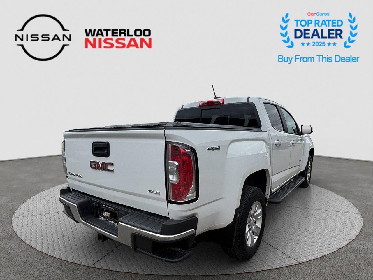 2017 GMC Canyon 4WD SLE Photo