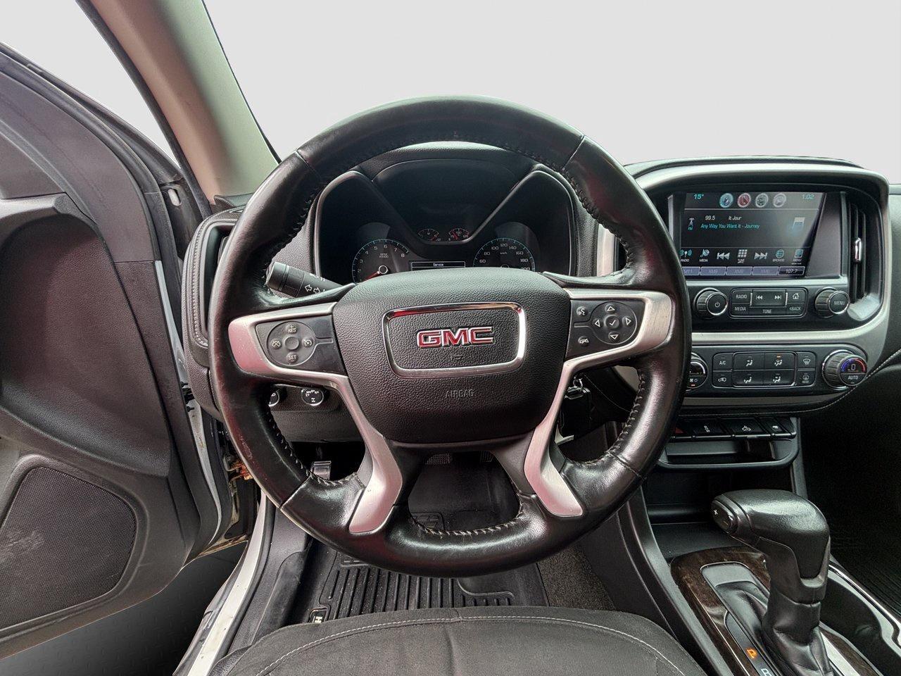 2017 GMC Canyon 4WD SLE Photo