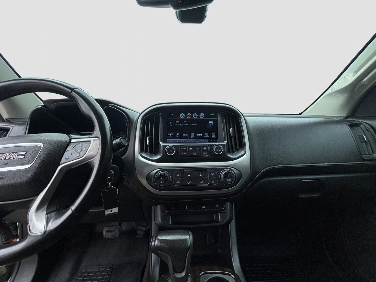 2017 GMC Canyon 4WD SLE Photo