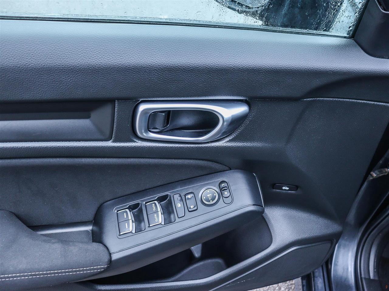 2024 Honda Civic LX AUTO APPLE CARPLAY/ ANDROID AUTO Photo