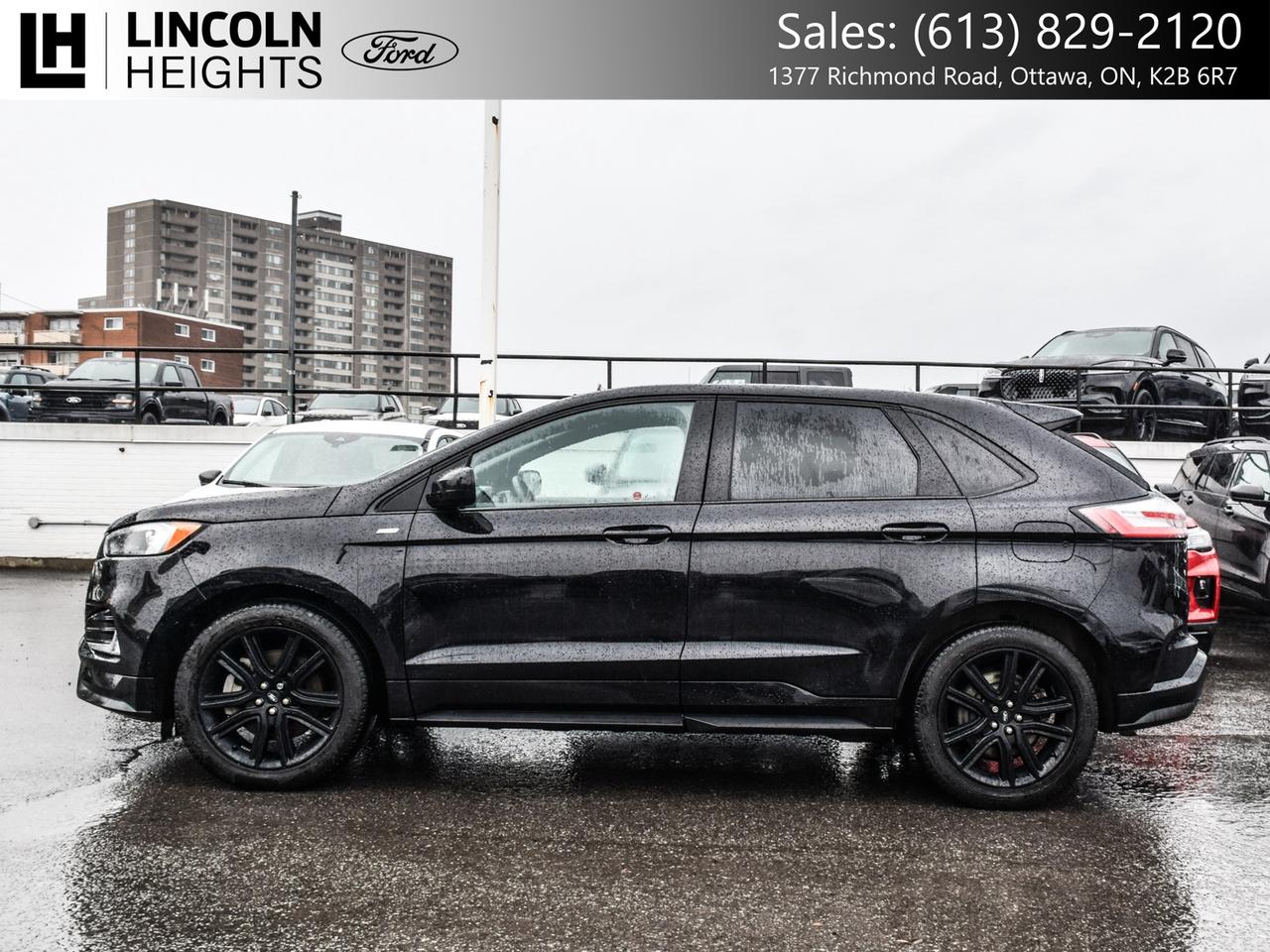 2022 Ford Edge  Photo2
