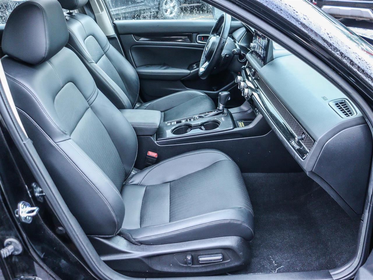 2022 Honda Civic TOURING LEATHER NAVI SUNROOF Photo