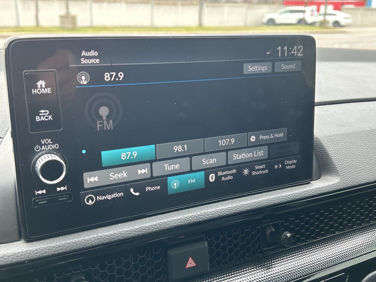 2024 Honda CR-V Hybrid Touring HYBRID Navi  Leather  Sunroof  CarPlay Photo