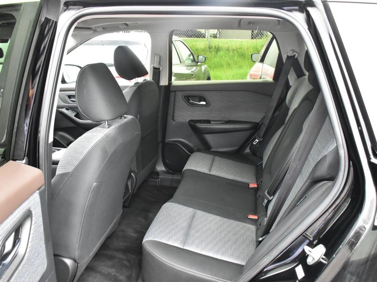 2023 Nissan Rogue SV Moonroof   Adaptive Cruise   Heated Seats   Hea Photo