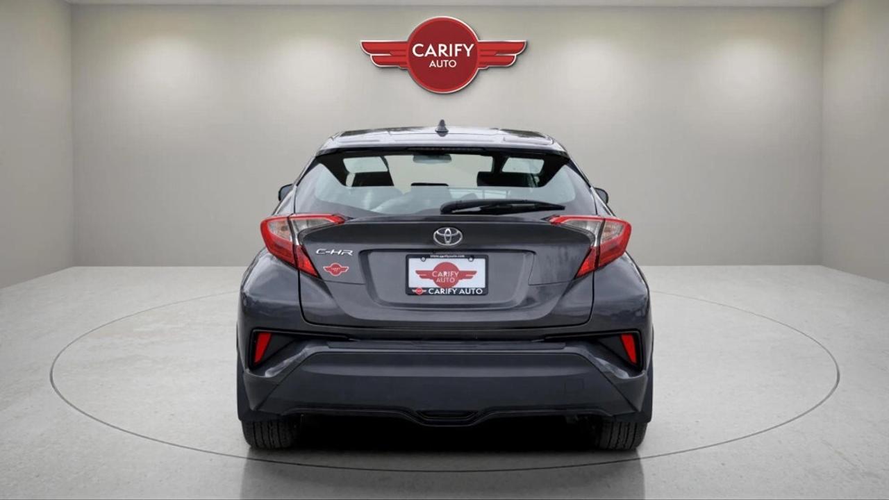 2019 Toyota C-HR LE - LOW KM! Photo