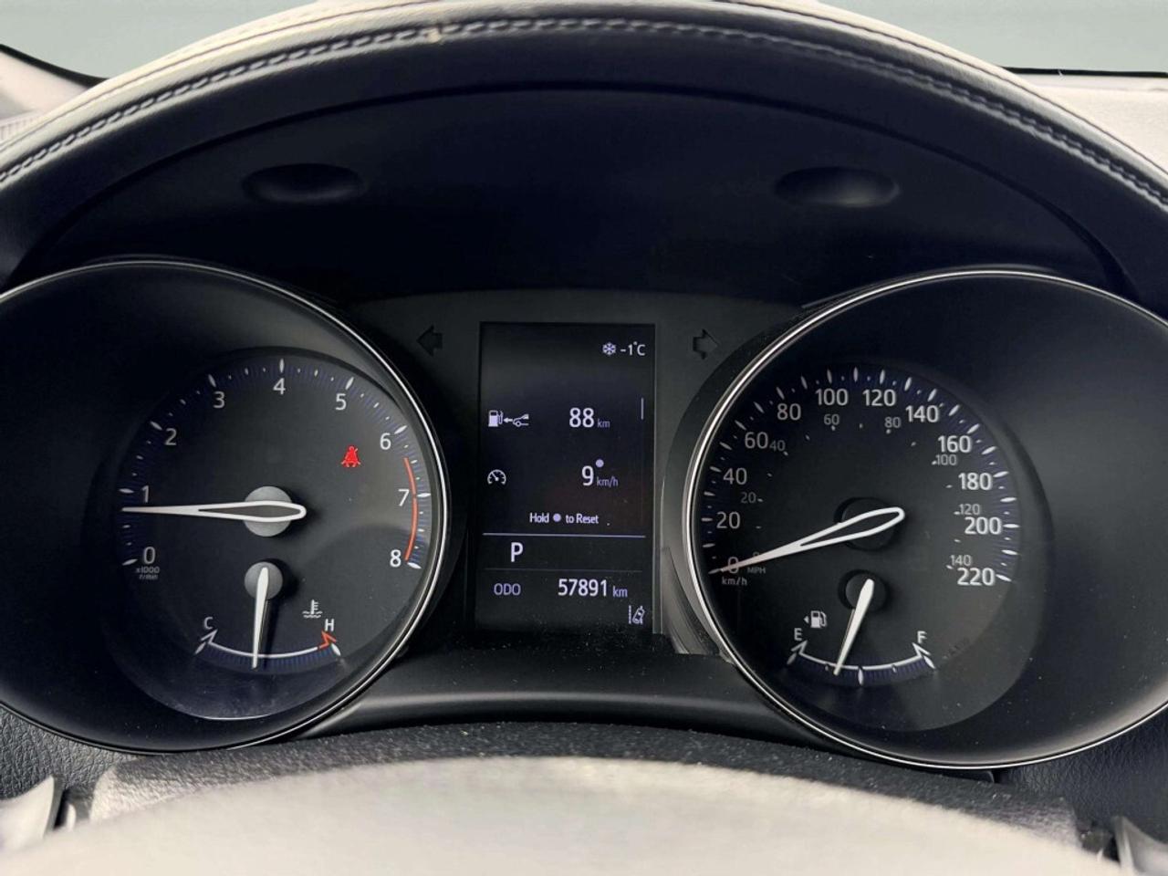 2019 Toyota C-HR LE - LOW KM! Photo