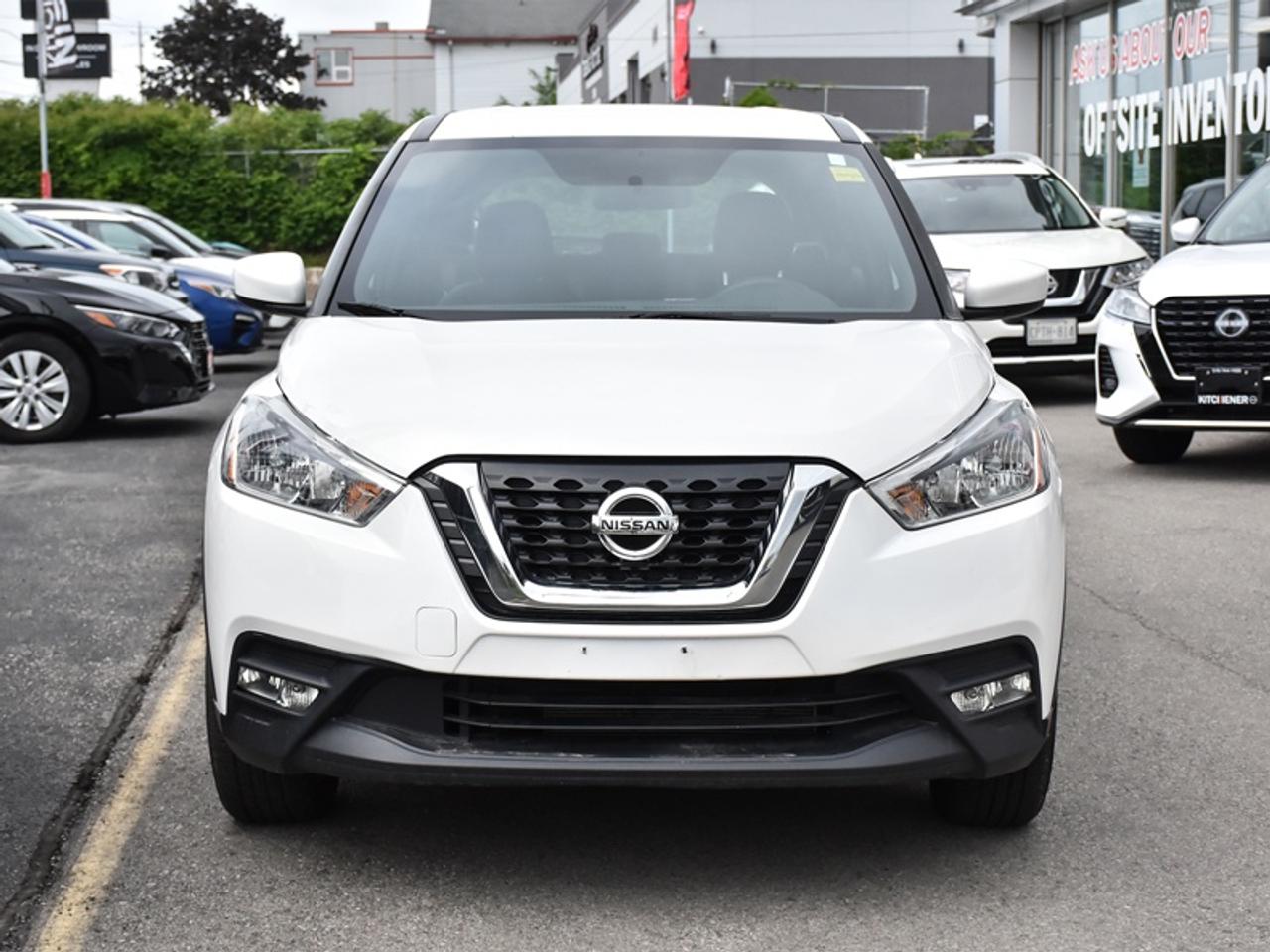 2019 Nissan Kicks S Photo3