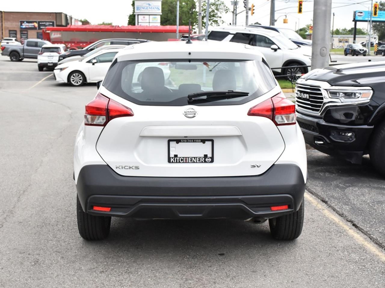 2019 Nissan Kicks S Photo