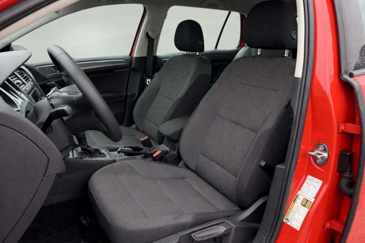 2020 Volkswagen Golf Comfortline  Automatic Photo