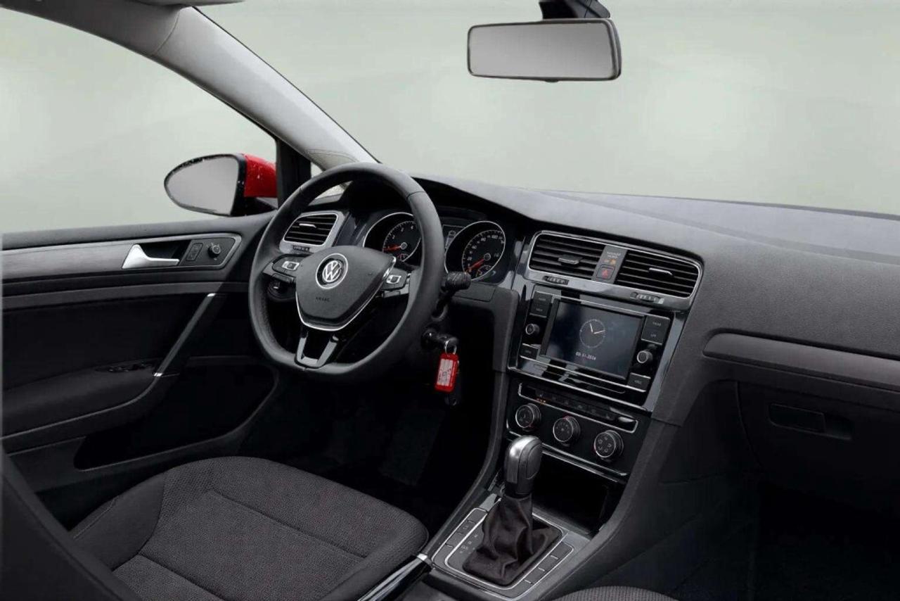 2020 Volkswagen Golf Comfortline  Automatic Photo