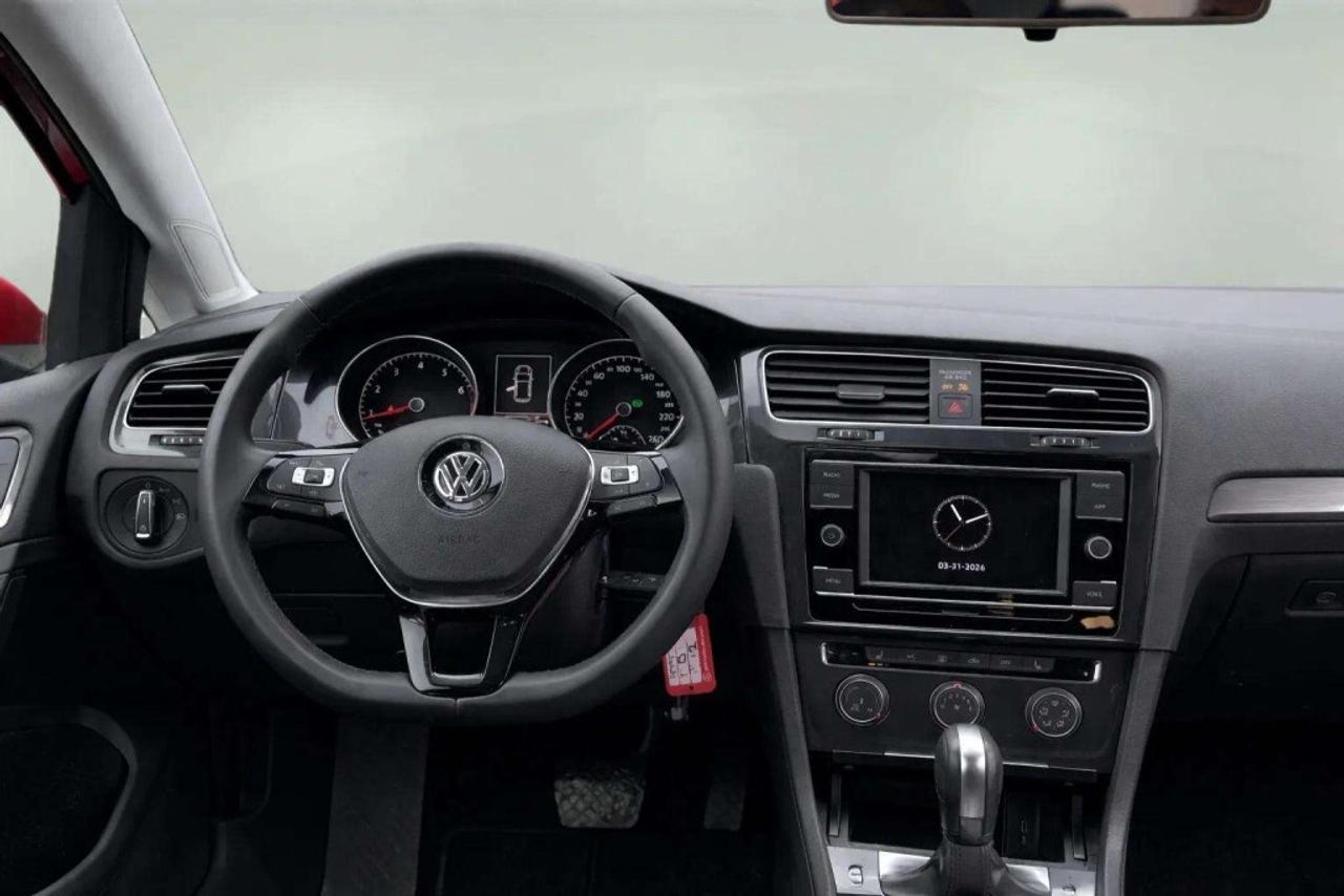2020 Volkswagen Golf Comfortline  Automatic Photo