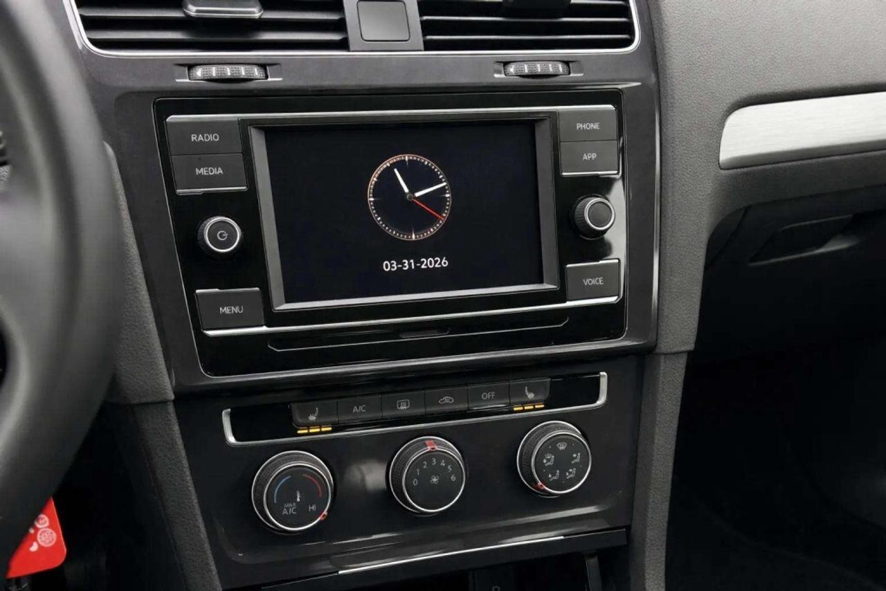 2020 Volkswagen Golf Comfortline  Automatic Photo