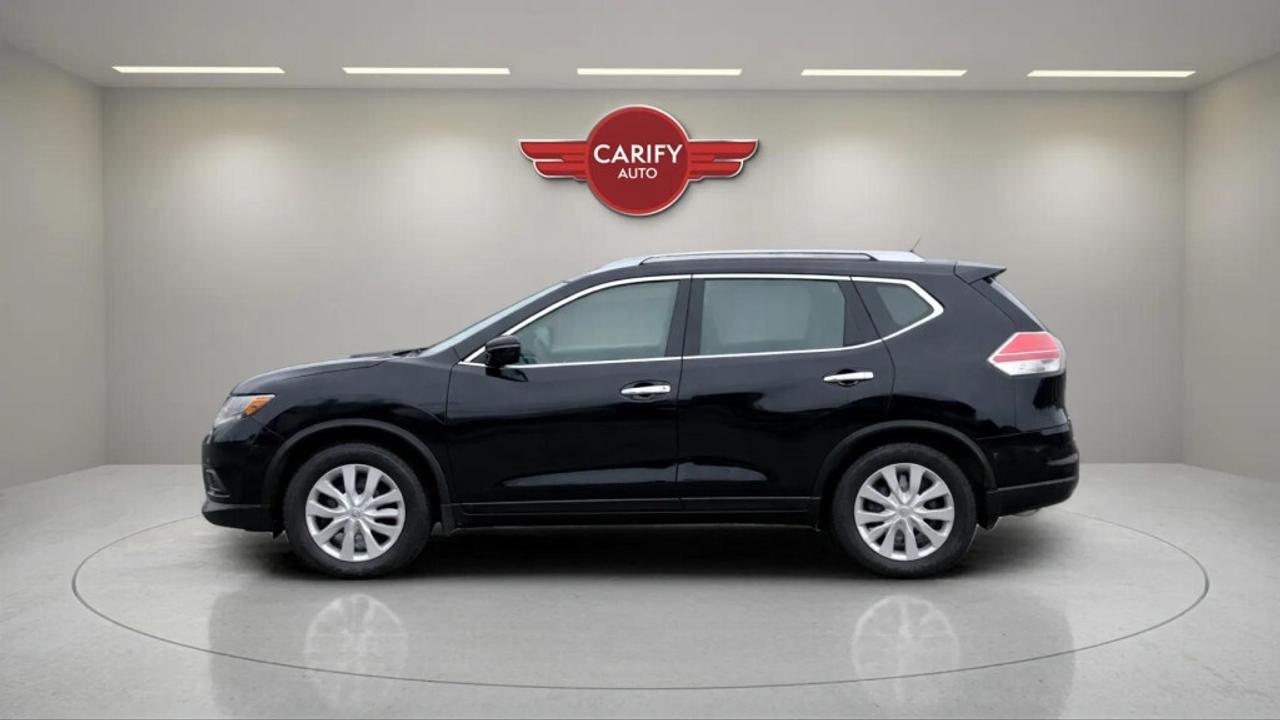 2015 Nissan Rogue S AWD Photo4