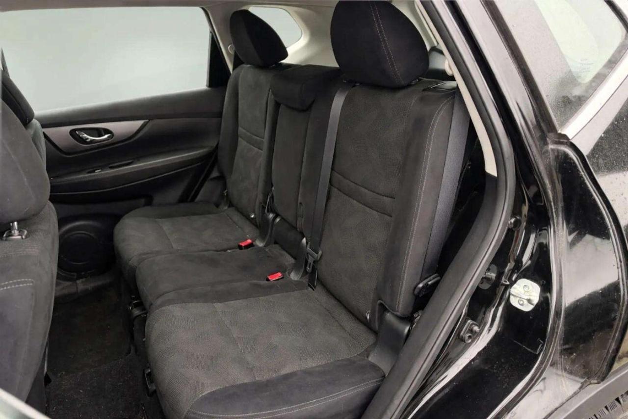 2015 Nissan Rogue S AWD Photo