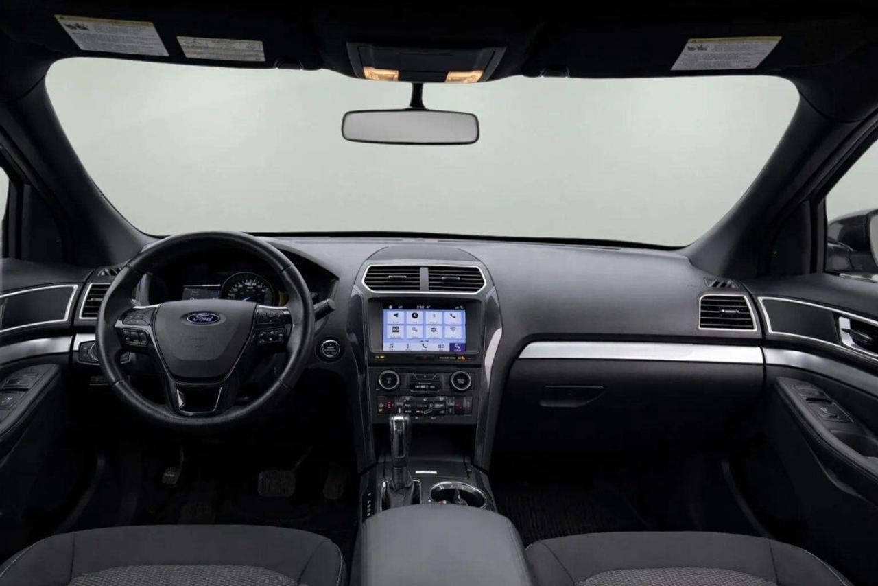 2017 Ford Explorer XLT FWD Photo