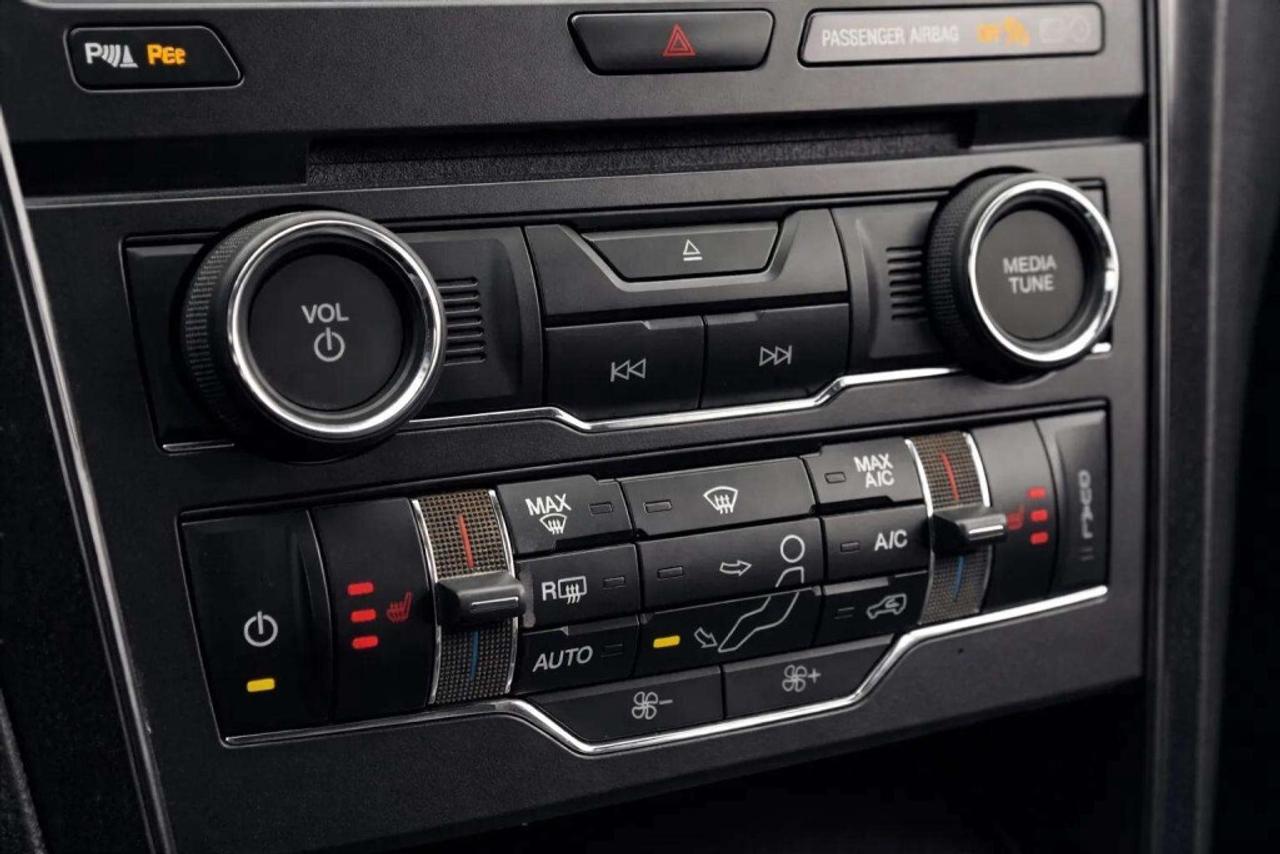 2017 Ford Explorer XLT FWD Photo