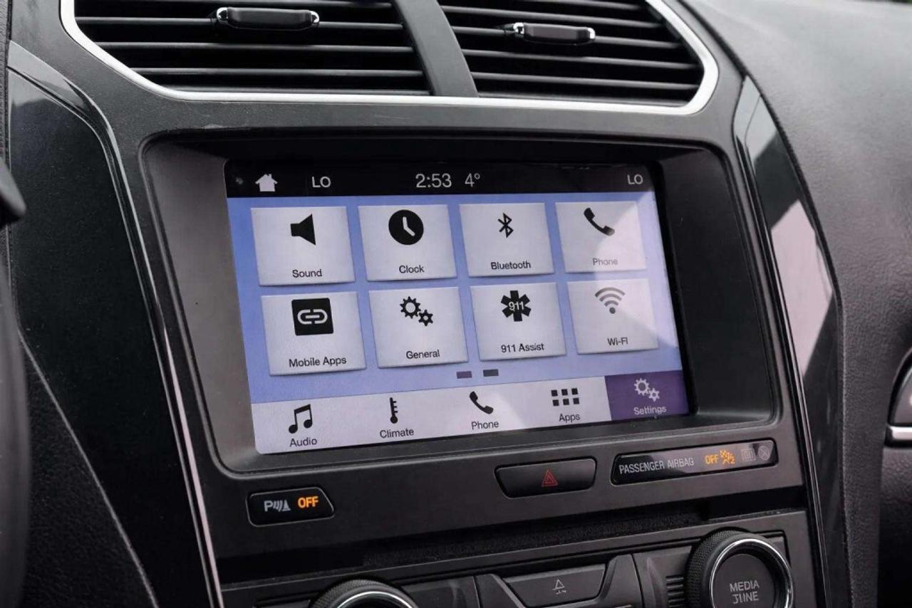 2017 Ford Explorer XLT FWD Photo