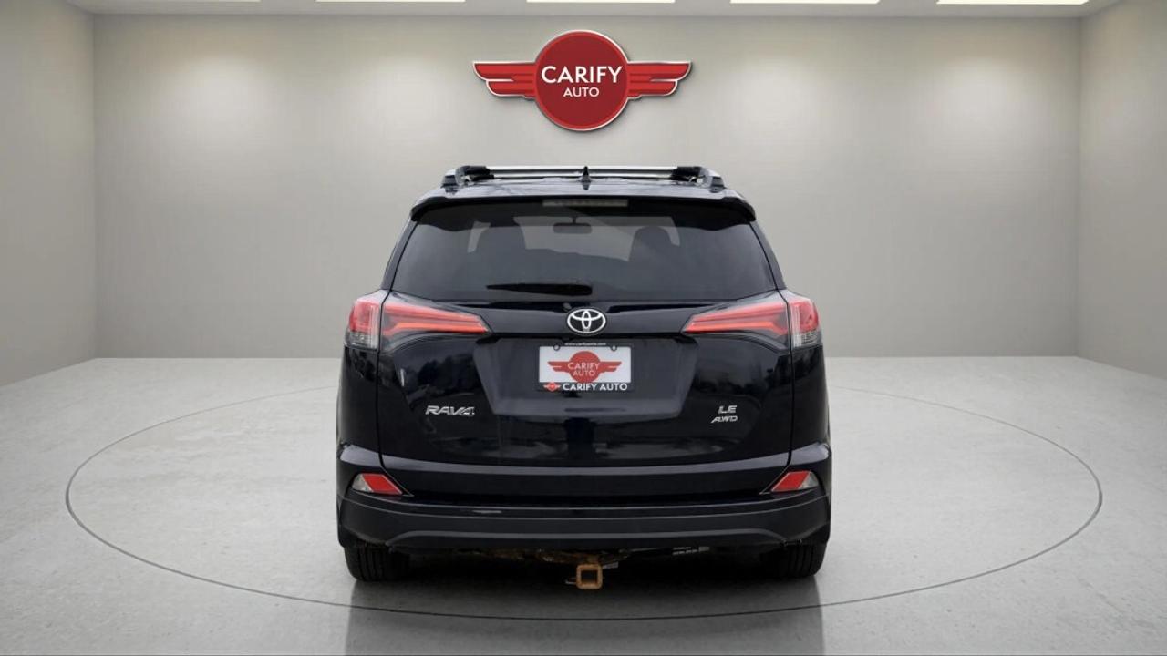 2016 Toyota RAV4 LE  All-wheel Drive Photo