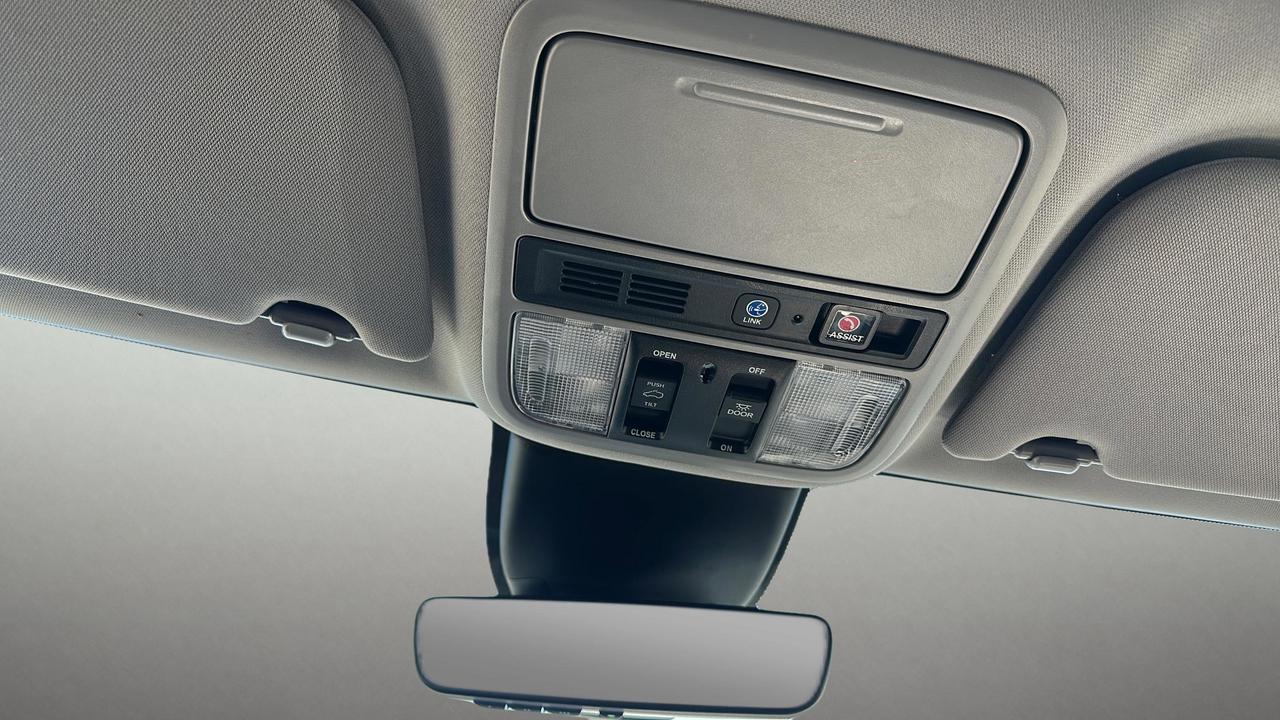 2024 Honda Odyssey Touring Auto Photo