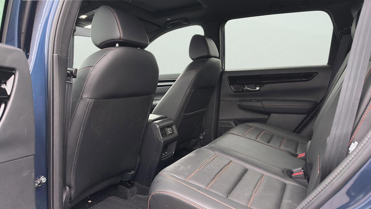 2025 Honda CR-V Hybrid Touring AWD Photo