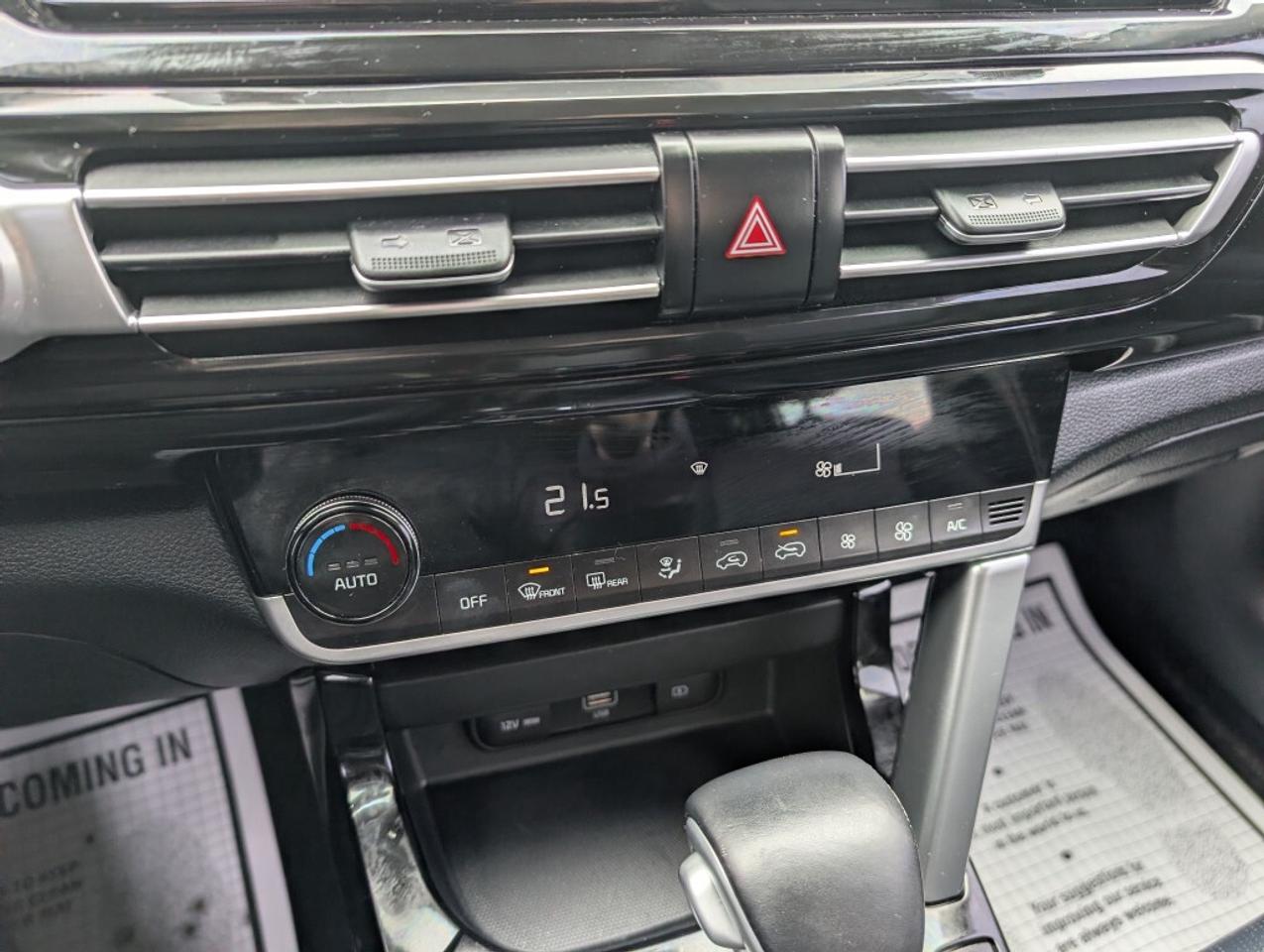 2022 Kia Seltos EX AWD   LEATHER   SUNROOF   CAMERA   HTD SEATS Photo