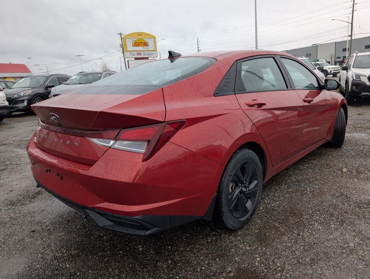 2022 Hyundai Elantra Preferred   CAMERA   LANE ASSIST   BLIND SPOT    H Photo