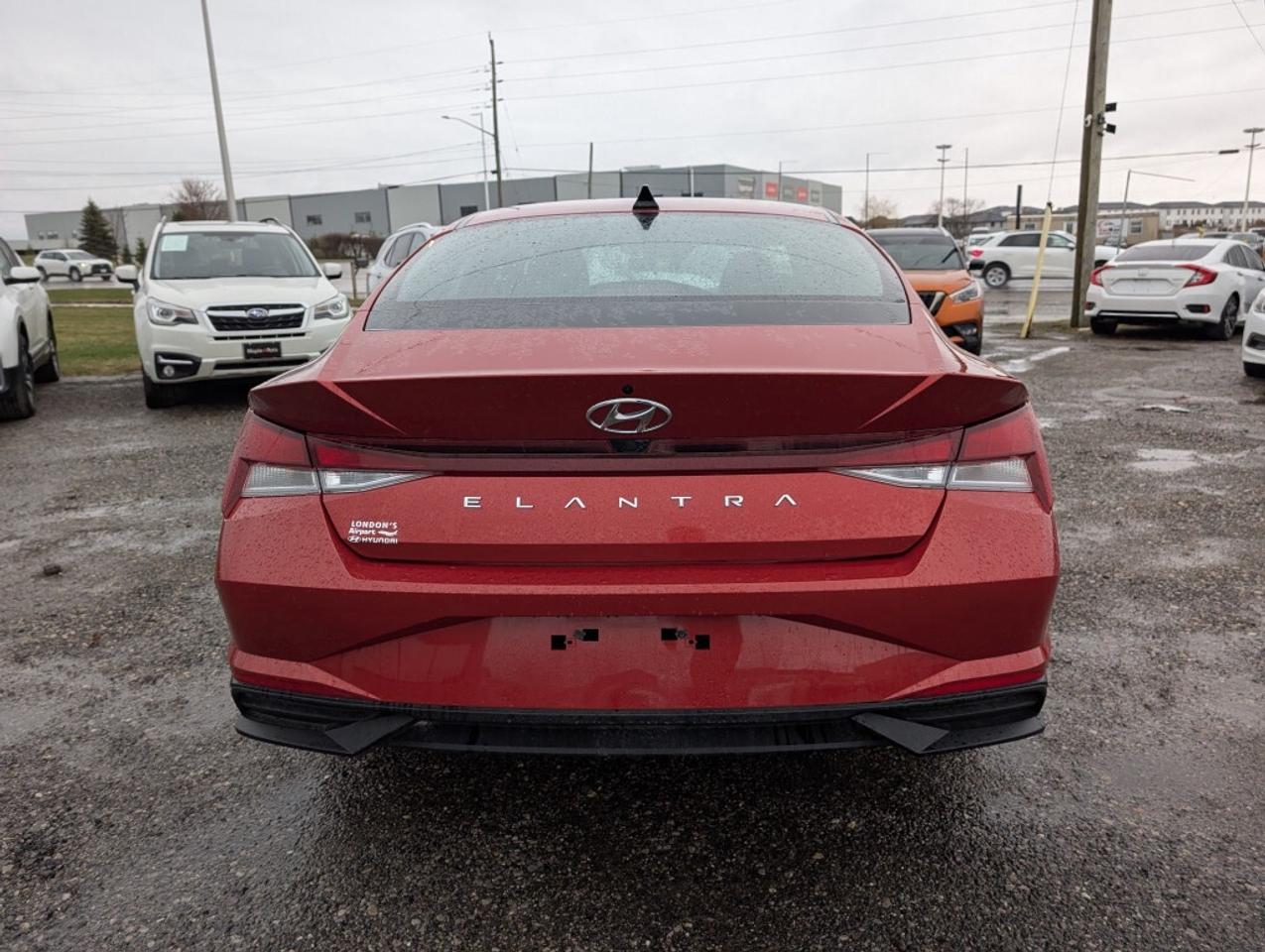 2022 Hyundai Elantra Preferred   CAMERA   LANE ASSIST   BLIND SPOT    H Photo