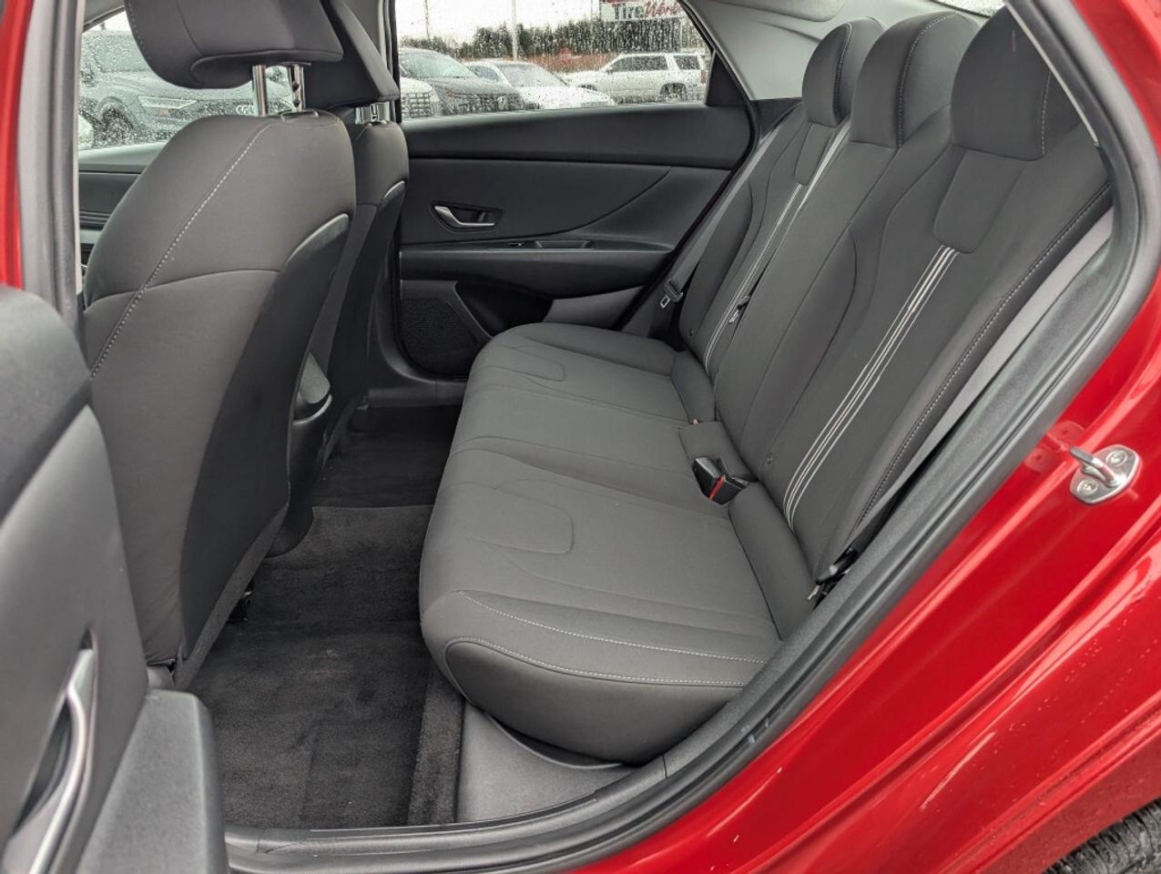 2022 Hyundai Elantra Preferred   CAMERA   LANE ASSIST   BLIND SPOT    H Photo