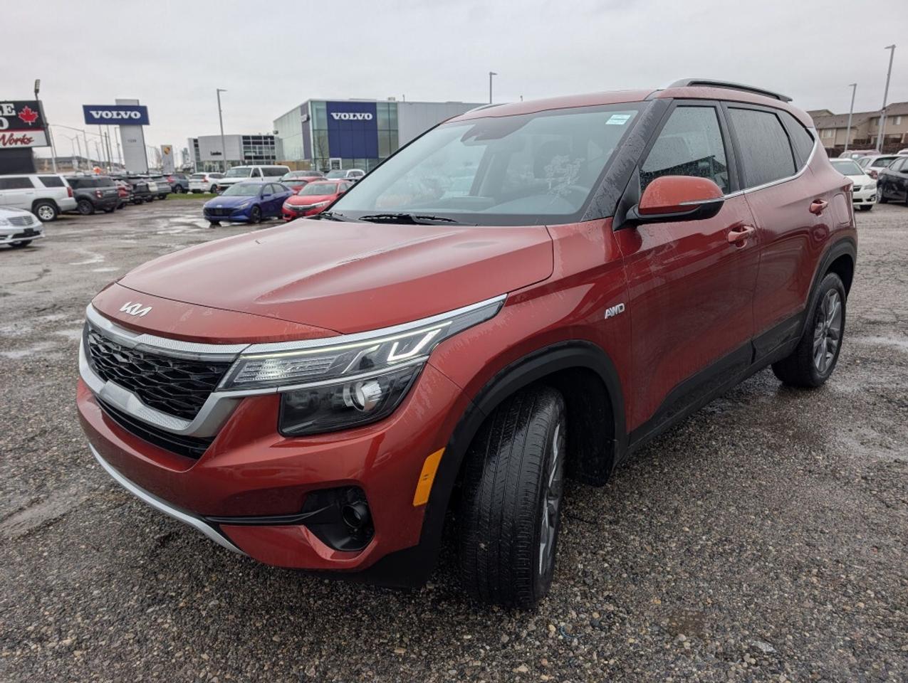 2023 Kia Seltos EX   LEATHER   SUNROOF   CAMERA   HTD SEATS Photo