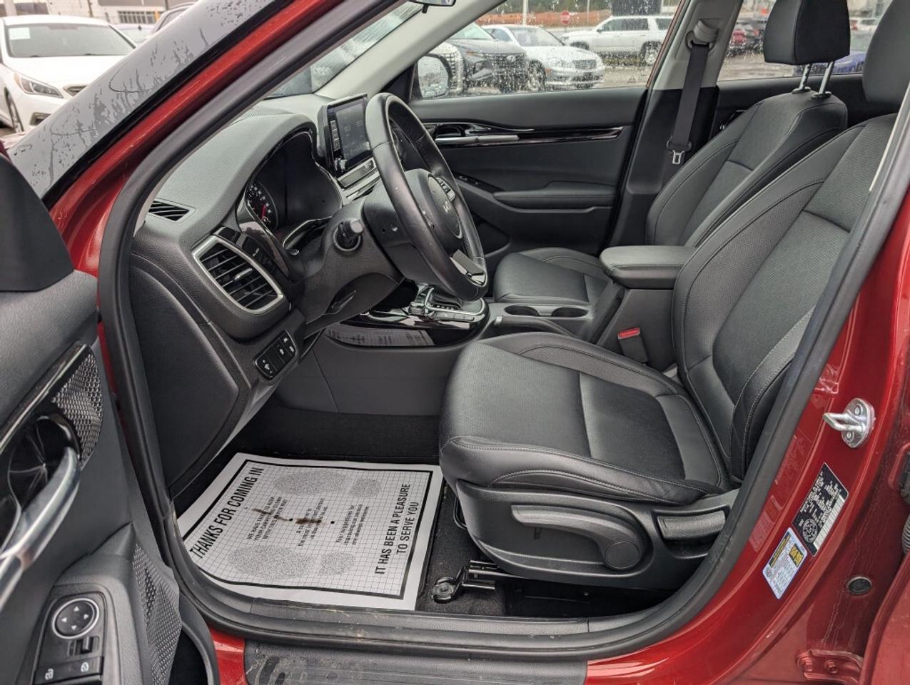 2023 Kia Seltos EX   LEATHER   SUNROOF   CAMERA   HTD SEATS Photo