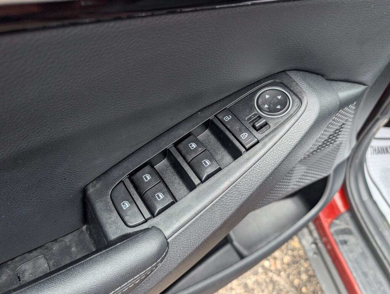 2023 Kia Seltos EX   LEATHER   SUNROOF   CAMERA   HTD SEATS Photo