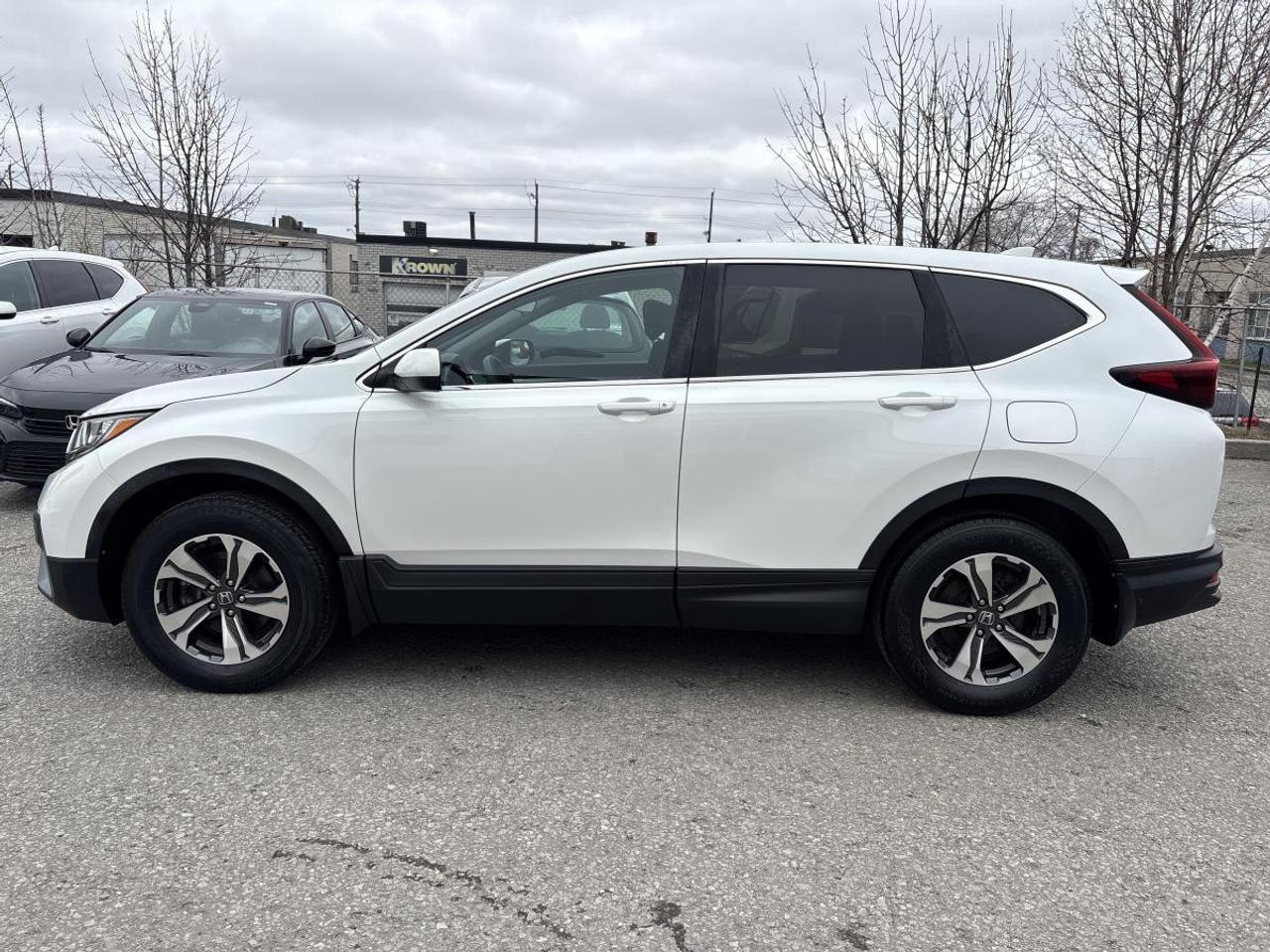 2021 Honda CR-V LX AWD Photo4