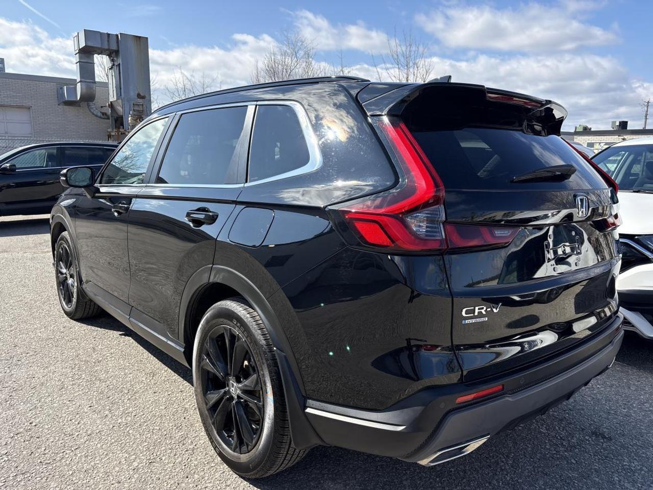 2024 Honda CR-V Hybrid Touring Honda Certified With 7YR/160K Warranty Photo