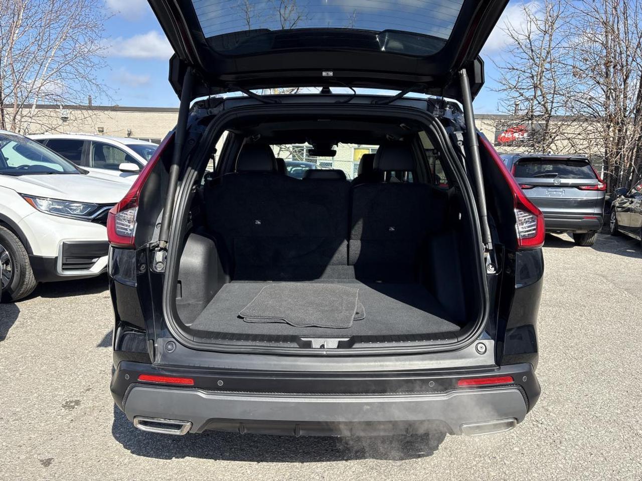 2024 Honda CR-V Hybrid Touring Honda Certified With 7YR/160K Warranty Photo