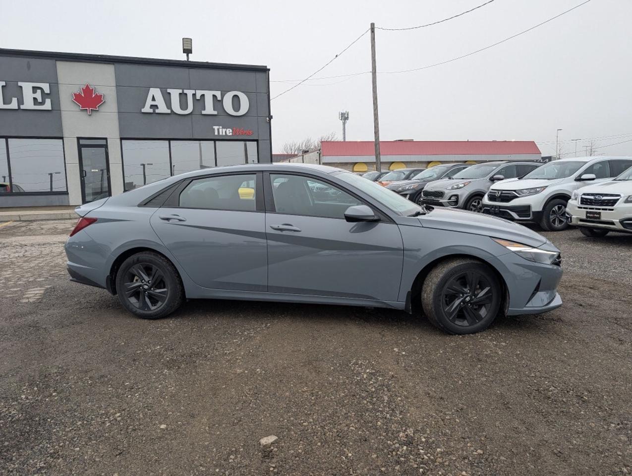 2022 Hyundai Elantra Preferred   CAMERA   LANE ASSIST   BLIND SPOT    H Photo