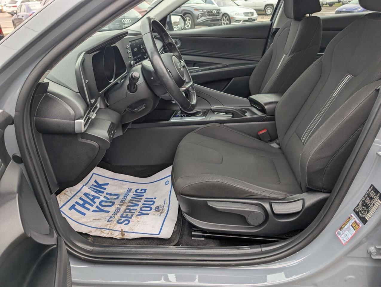 2022 Hyundai Elantra Preferred   CAMERA   LANE ASSIST   BLIND SPOT    H Photo