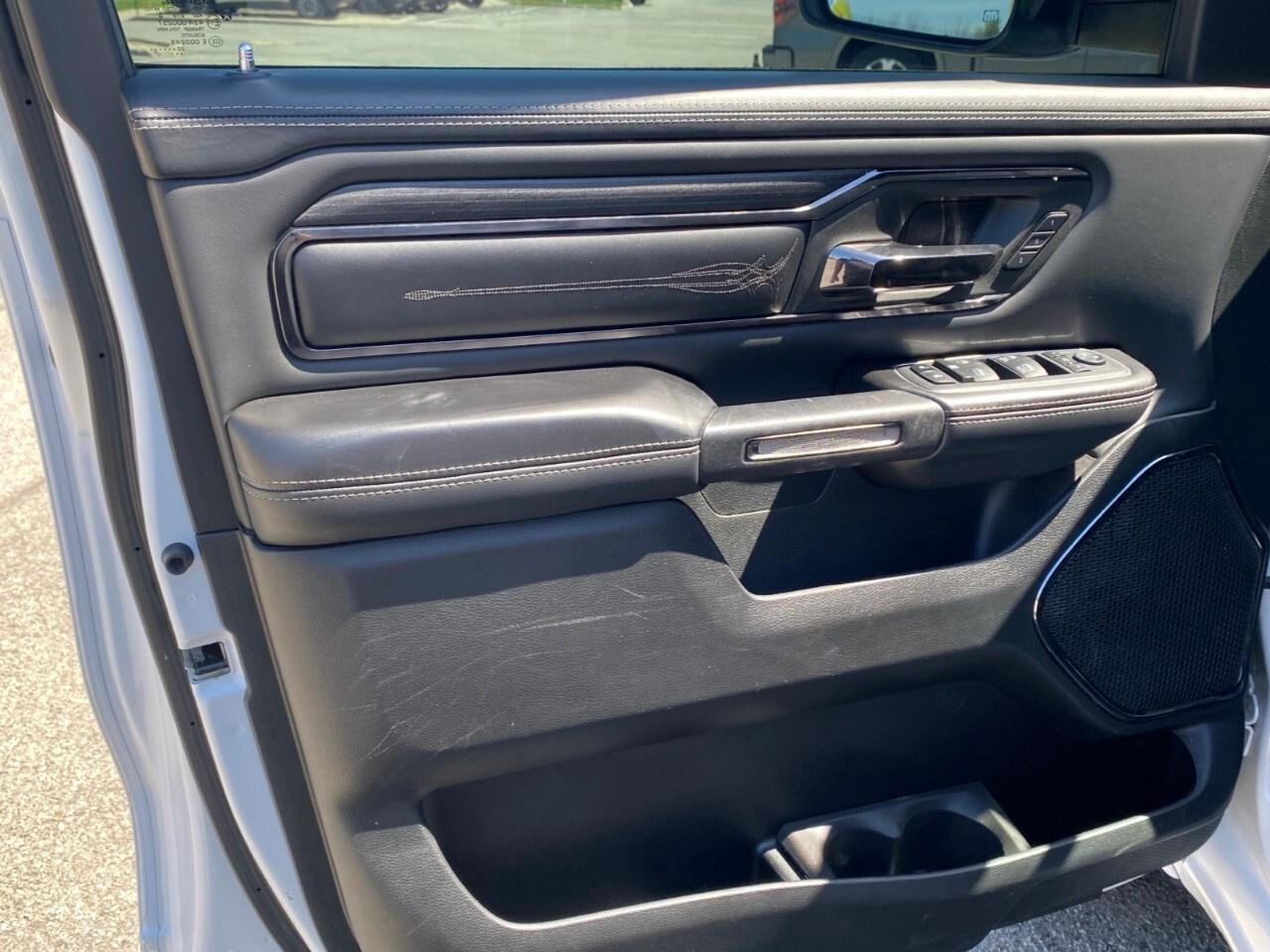 2022 RAM 1500 Limited 4x4 Crew Cab 5'7 Box Photo