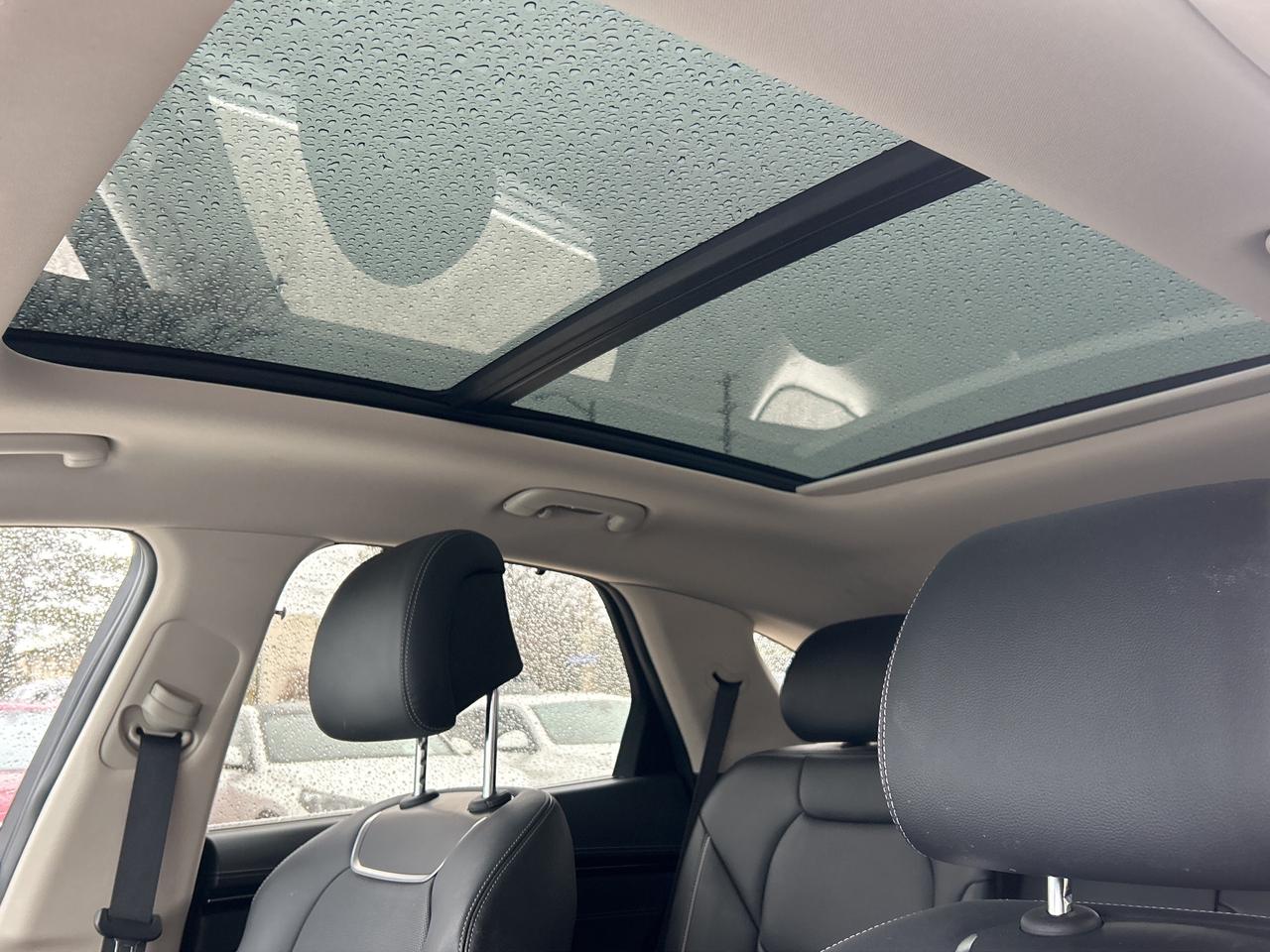 2025 Genesis GV70 2.5 ADVANCED PLUS, PANO,HEADS UP DISPLAY & 360 CAM Photo