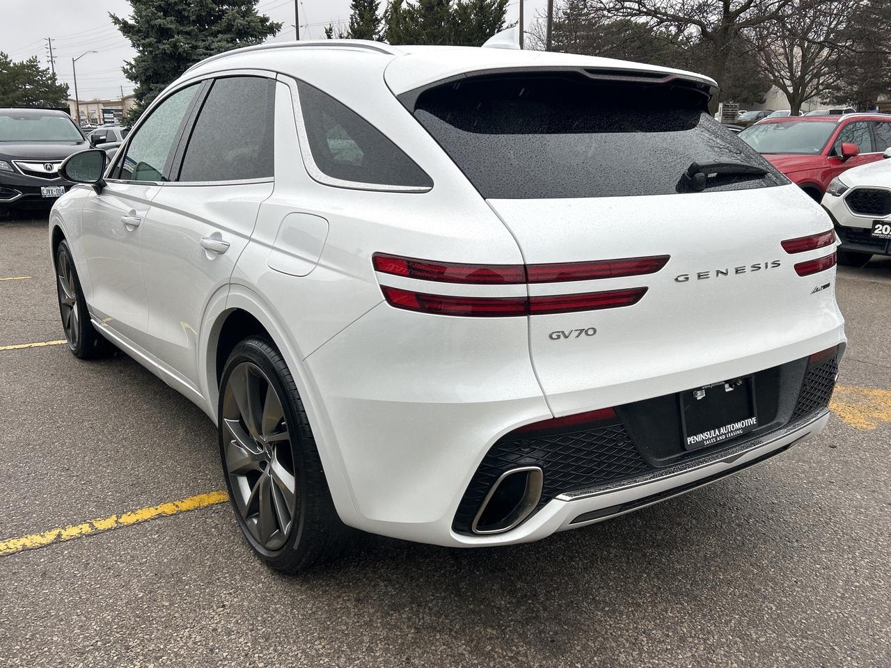 2025 Genesis GV70 2.5 ADVANCED PLUS, PANO,HEADS UP DISPLAY & 360 CAM Photo