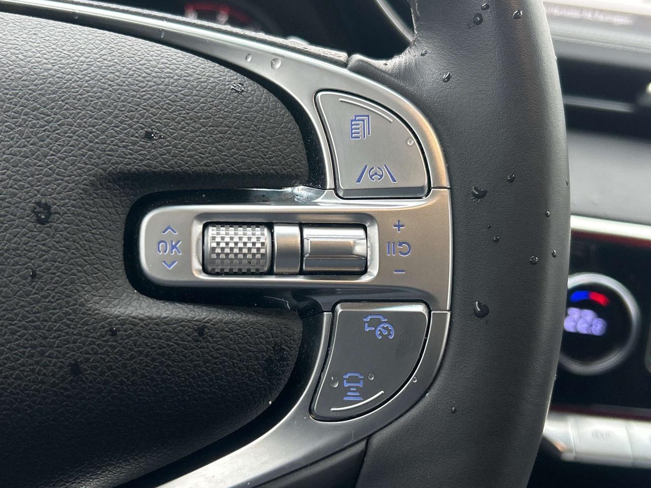 2025 Genesis GV70 2.5 ADVANCED PLUS, PANO,HEADS UP DISPLAY & 360 CAM Photo